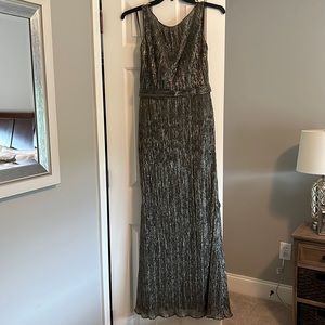 Gorgeous formal dress Black/Gold Gown, bridesmaid or mother of bride